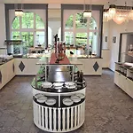 Otel Grand Belvedere, A Beaumier Wengen