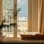 Hotel Grand Belvedere, A Beaumier