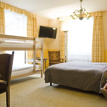 Hotel Grand Belvedere, A Beaumier