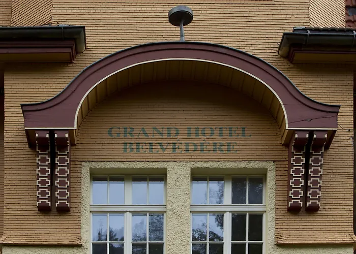Hotel Grand Belvedere, A Beaumier