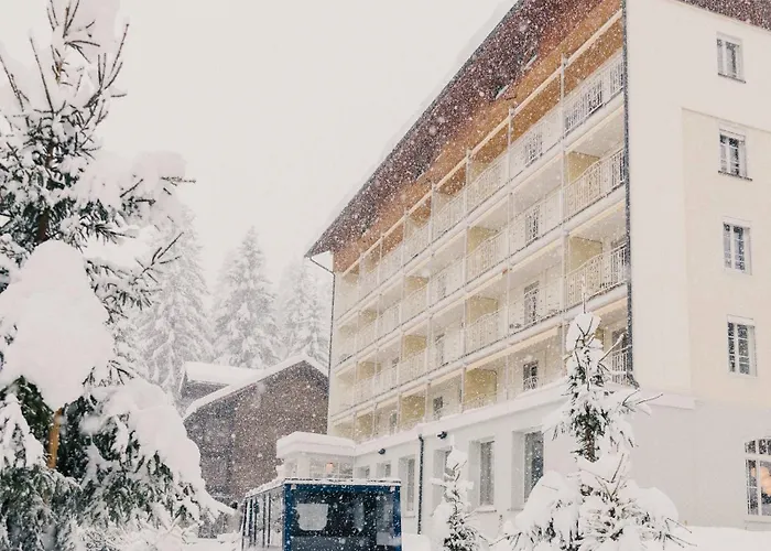 Grand Belvedere, A Beaumier Wengen