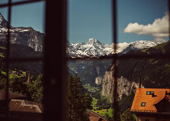 Hotel Grand Belvedere, A Beaumier