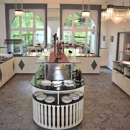 Отель Grand Belvedere, A Beaumier Венген