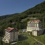 Hotel Grand Belvedere, A Beaumier