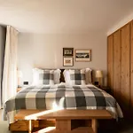 Hotel Grand Belvedere, A Beaumier