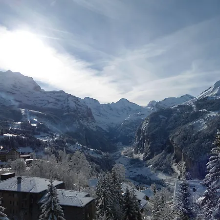 Hotell Grand Belvedere, A Beaumier